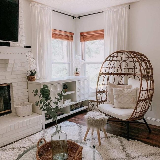 Woven Seating Meets Modern Farmhouse