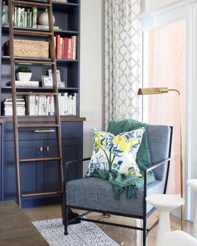 Wooden Library Ladder For Bookshelf