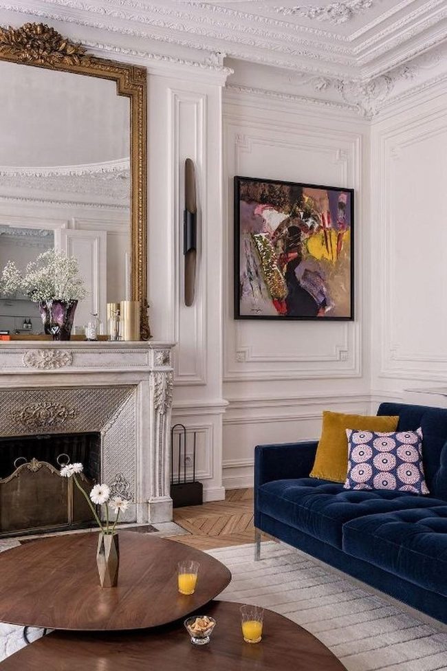 Dark Blue Sofas With Gold Mirror Accents