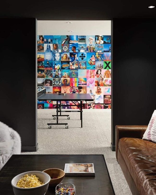 Black Walls, Album Art Paradise