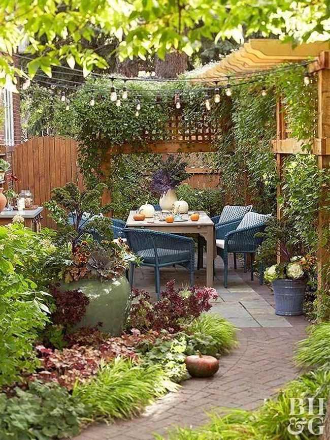 Blue Furniture Garden Dining Escape