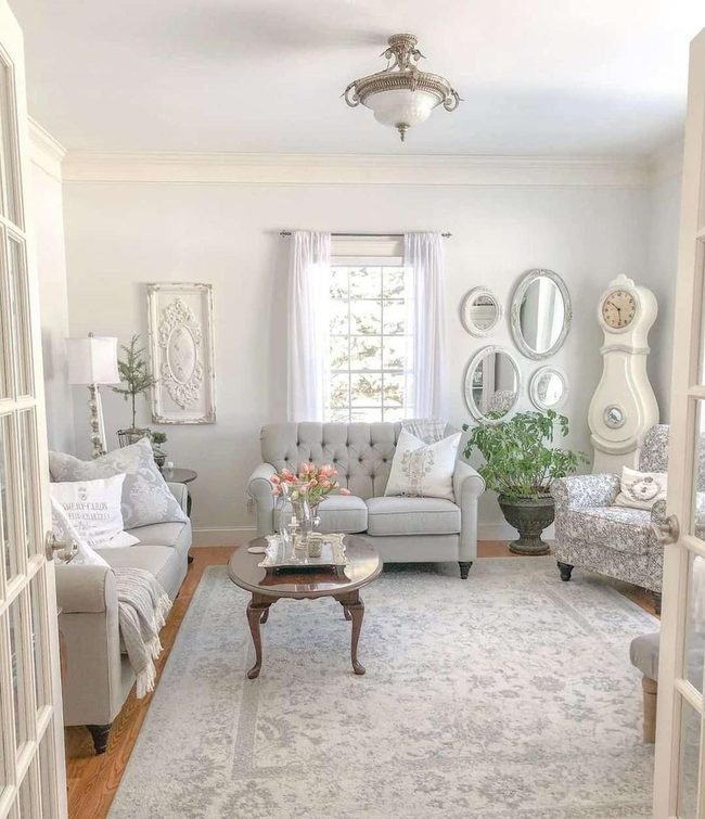 White Crown Molding Farmhouse Living Room