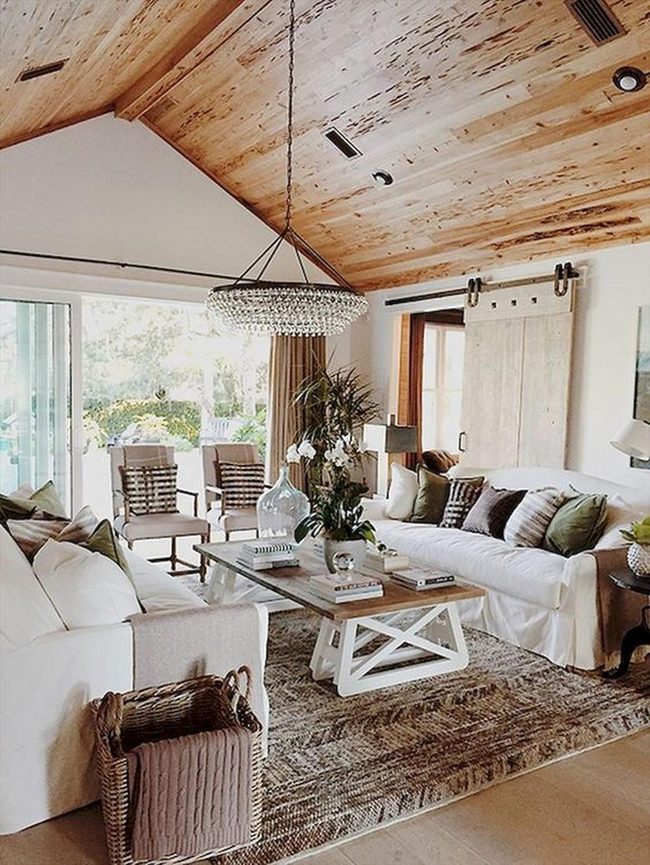 Glass Doors Meet Earthy Woods