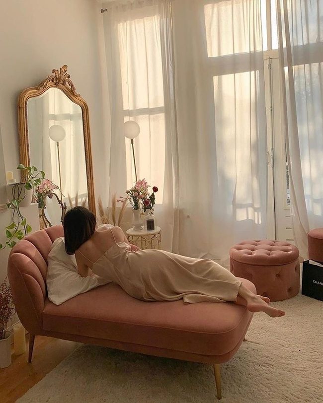 Blush Pink Comfort Chair