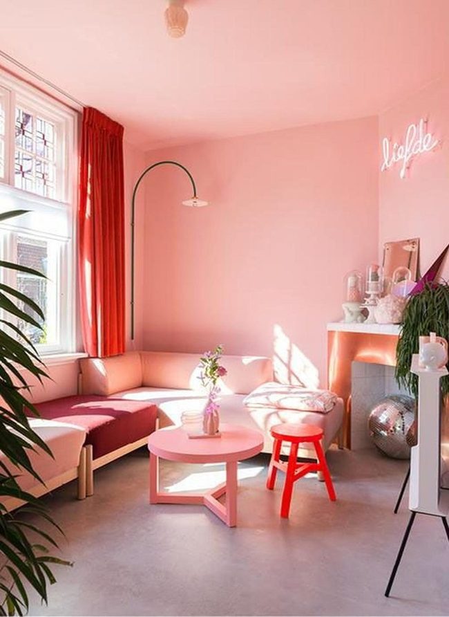 Rose Pink Walls With Sunlit Contrast