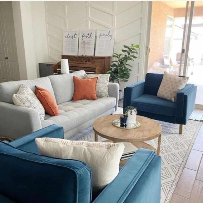 Gray And Electric Blue Living Room