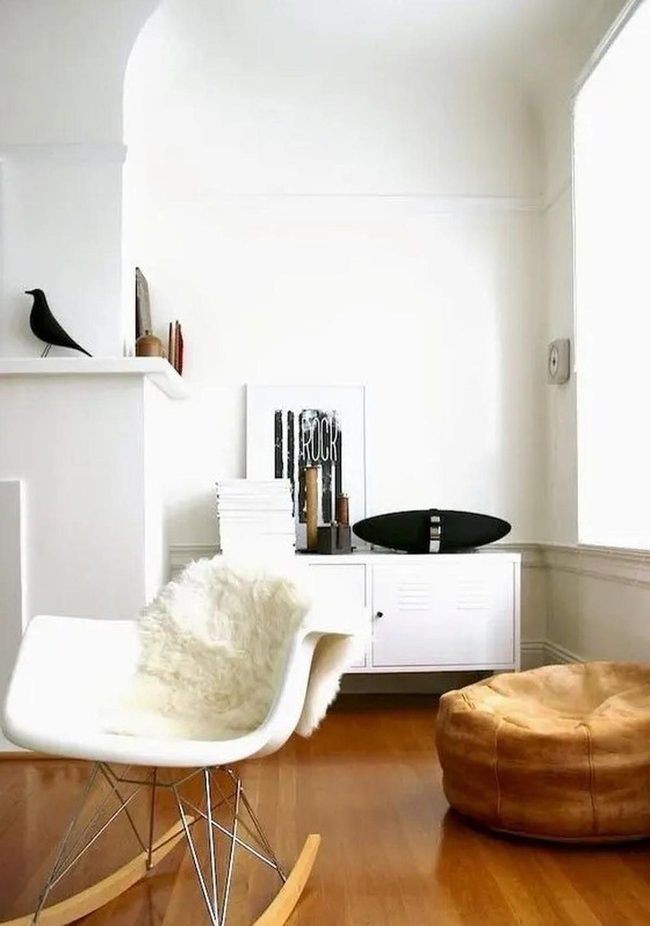 Sunlit White Room Wooden Warmth