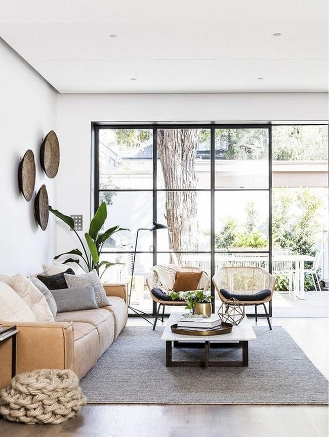 Black Frame Windows Fill Space