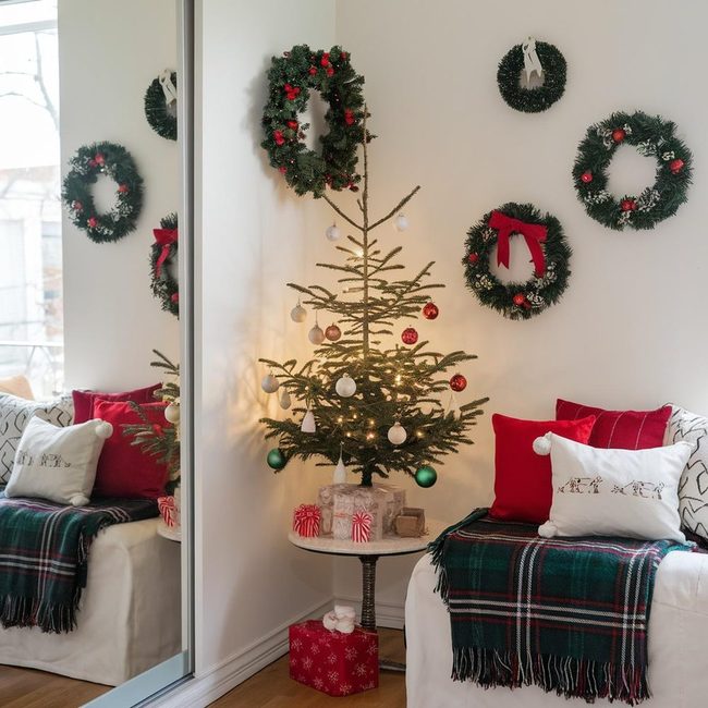 Slim Tree Small Space Christmas