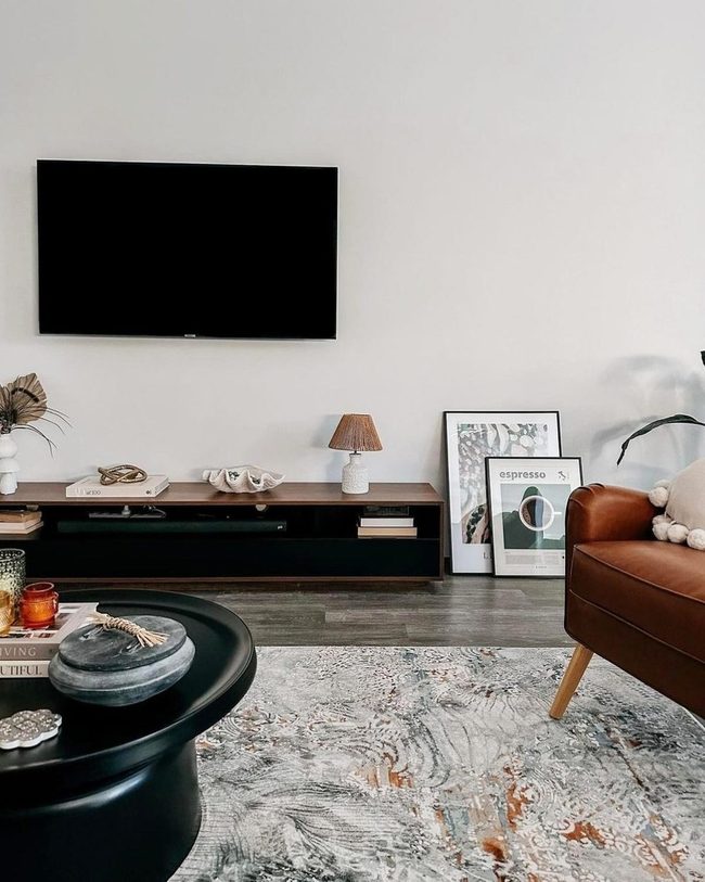 Deep Rug, Light Furniture, Luxury