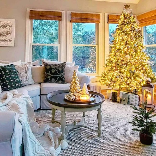 Gold-Lit Christmas Tree Living Room