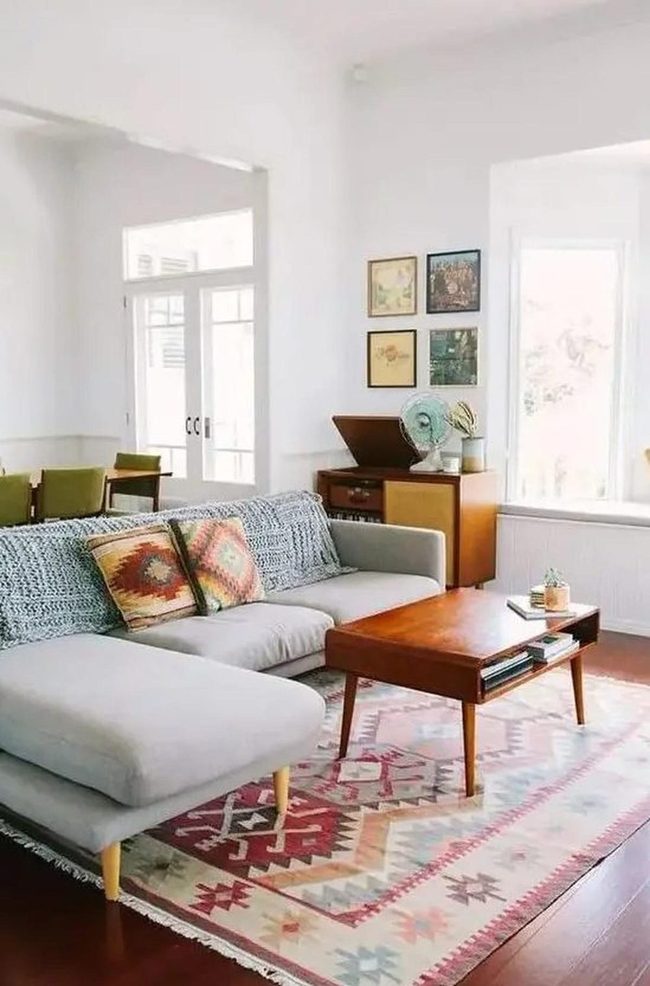 Red Geometric Rug Living Room