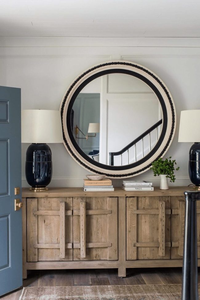 Reflective Light-Bouncing Entryway Statement