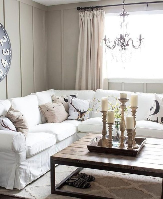 Cream Walls White Sectional Candlelit