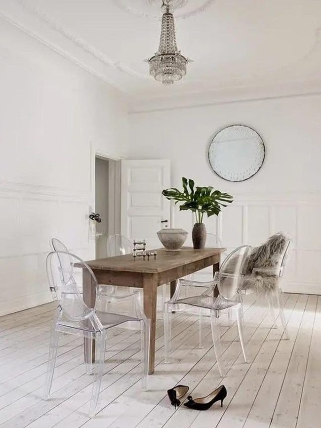 White Simplicity Meets Natural Wood
