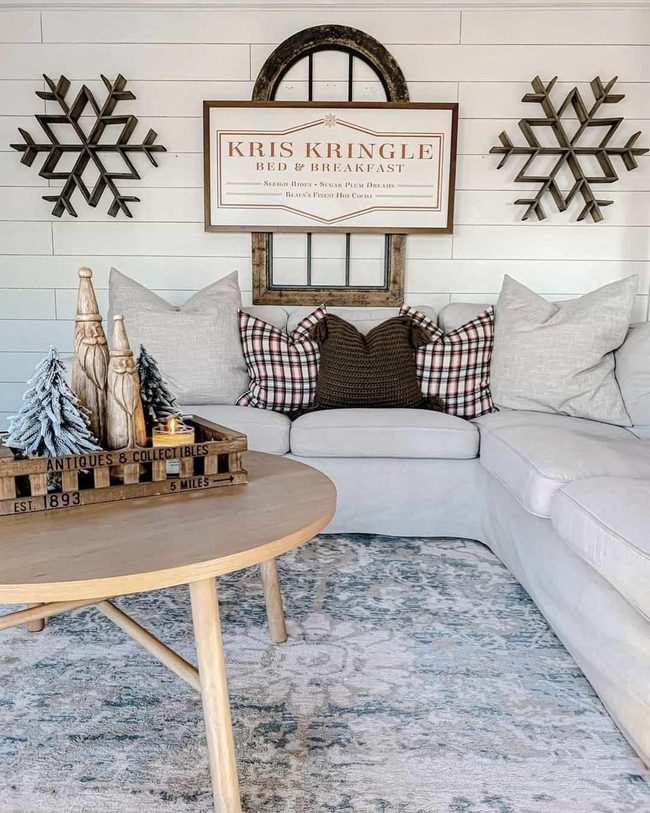 White Farmhouse Christmas Evergreens