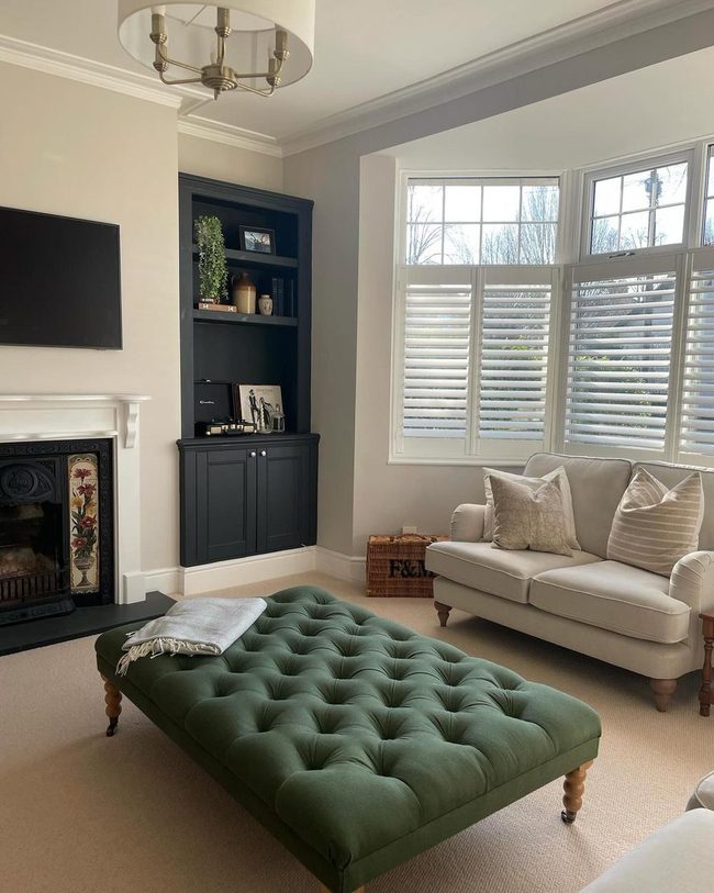 Emerald Tufted Ottoman Statement