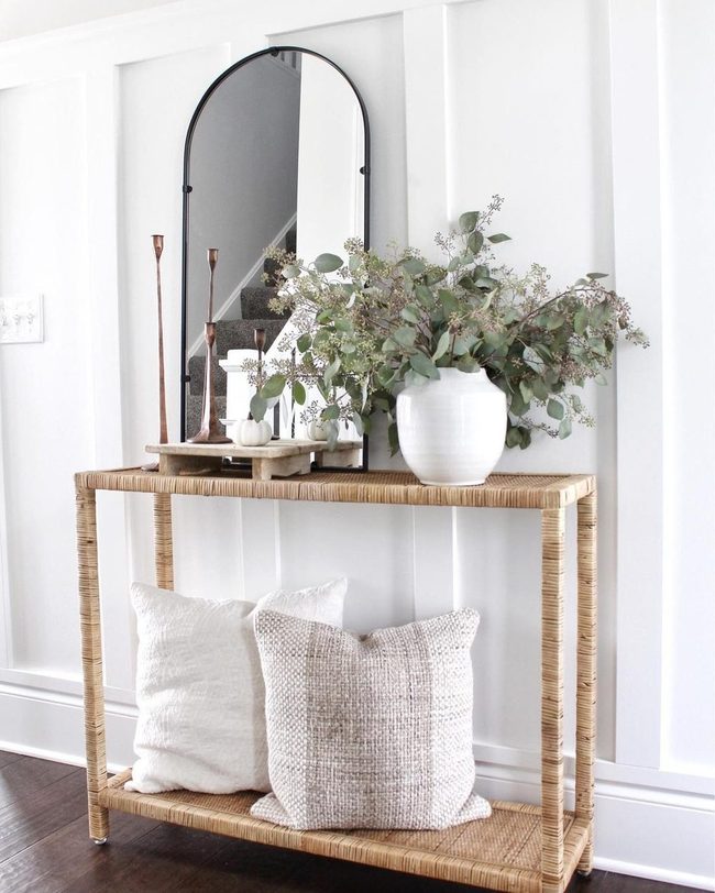 Woven Neutrals Meets Arched Elegance