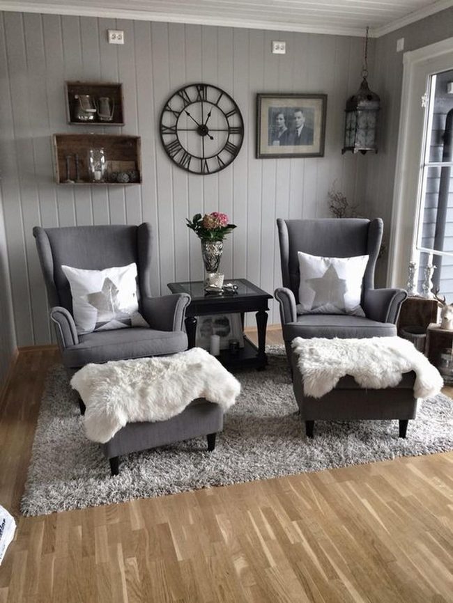 Gray Armchairs With Star Pillows