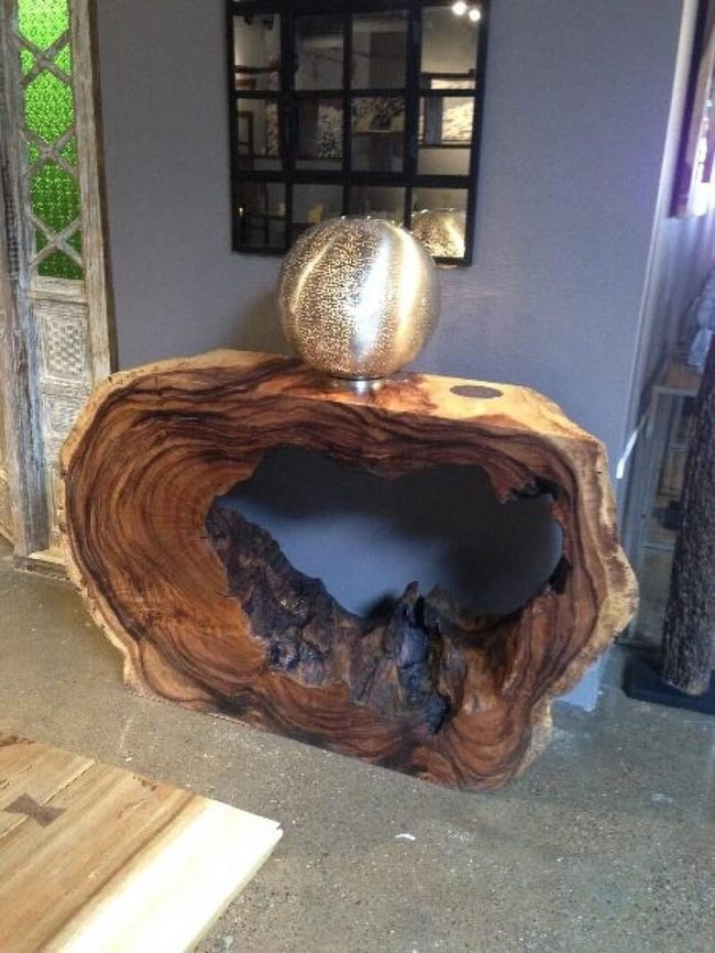 Natural Wood Carved Trunk Entry