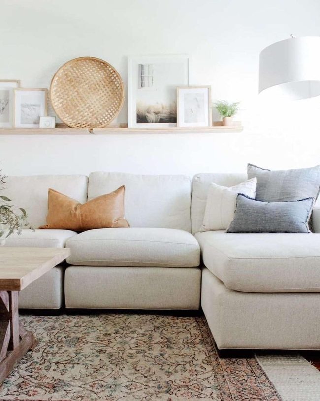 Gray Corner Sofa With Neutral Warmth