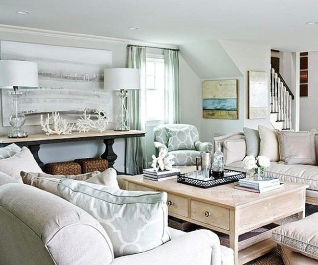 Soft Neutrals, Stacked Stillness
