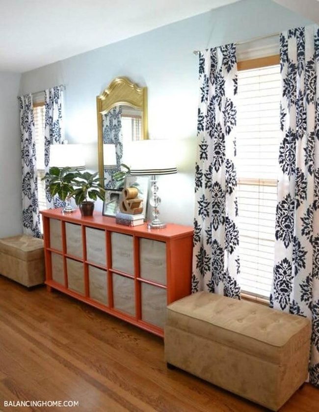 Damask Stripes With Breathing Space