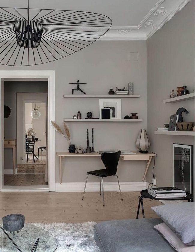 Round Black Pendant Focal Point