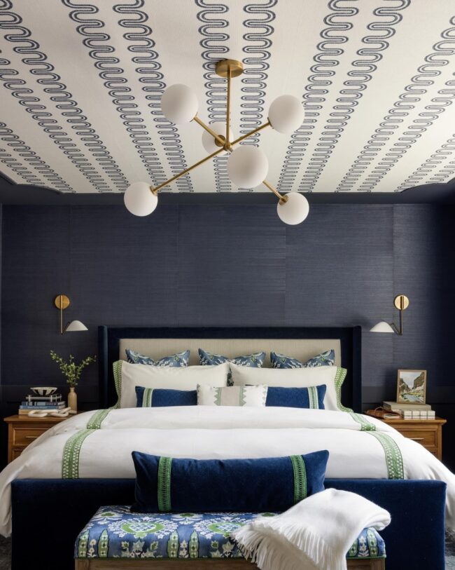 Multi-Bulb Chandelier in Eclectic Brilliance