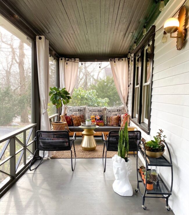 Enclosed Charm with Style