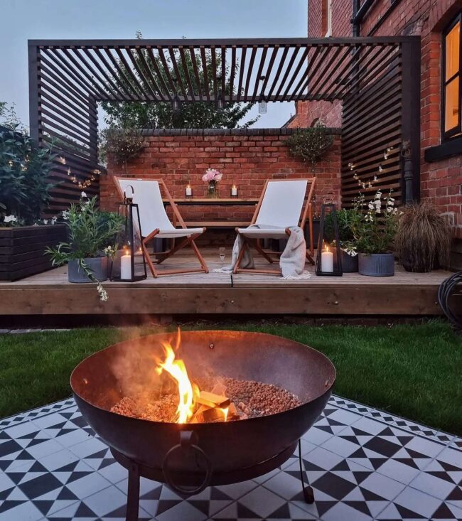 Romantic Rustic Twilight Retreat