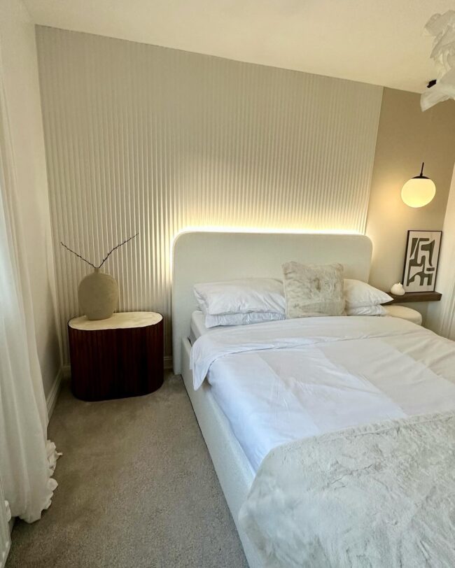 Streamlined Elegance in Monochrome