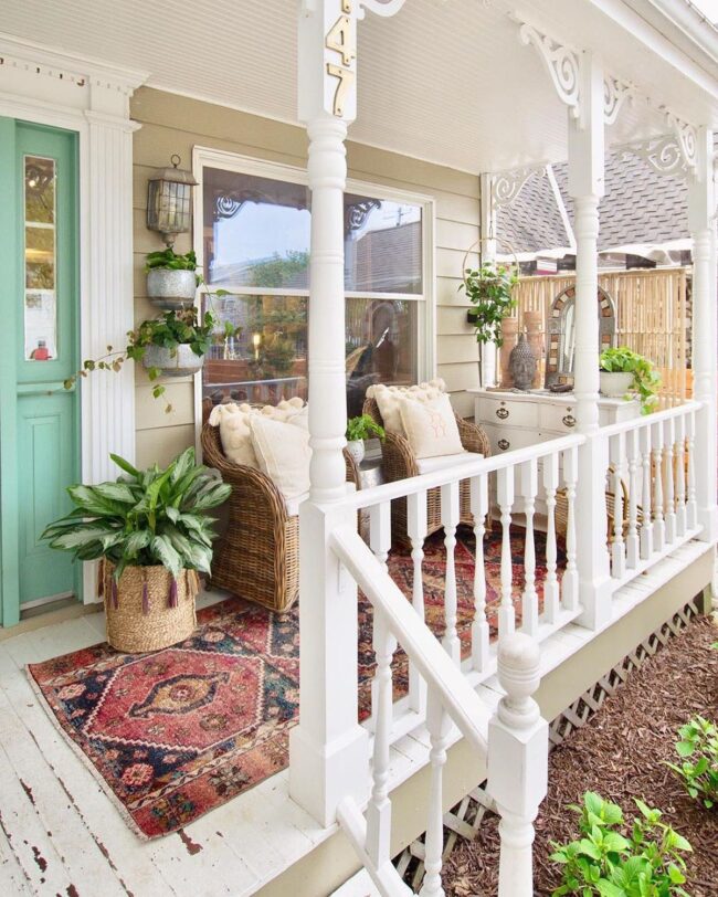 Eclectic and Elegant Vibes