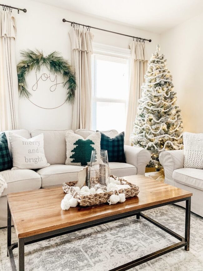 Charming Farmhouse Festivity for Christmas