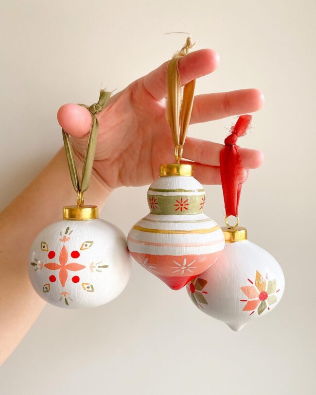 Charming Hand-Painted Ornaments with Vintage Flair