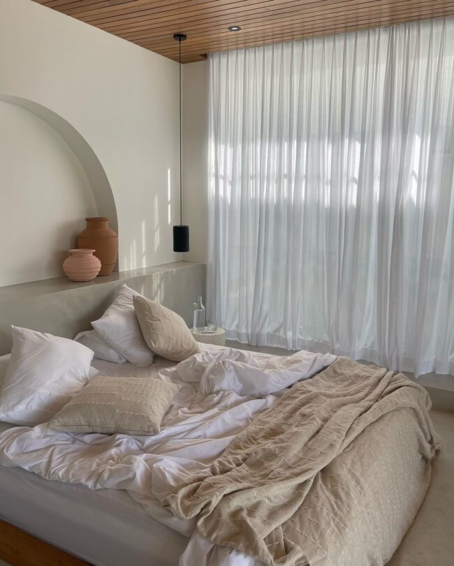 Warm Minimalism with Personal Flair