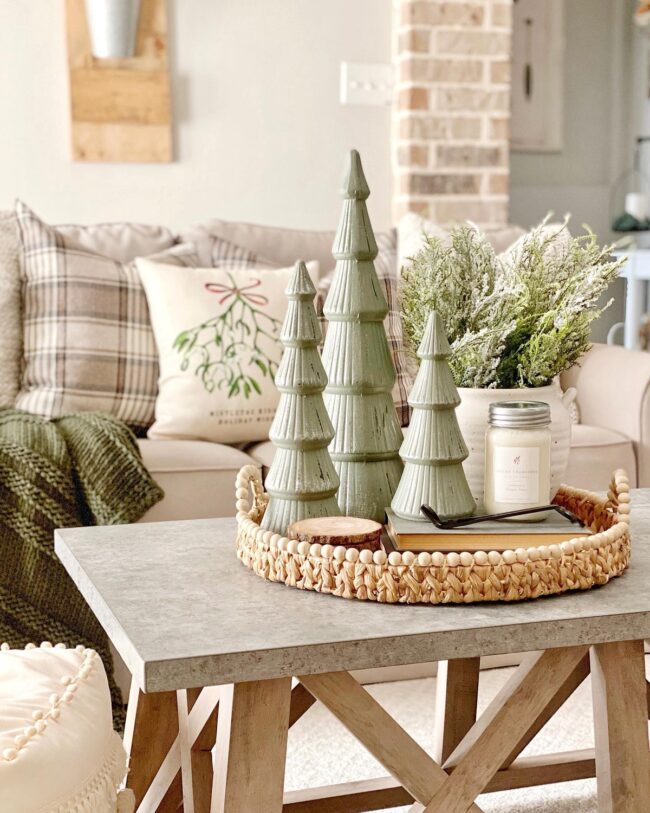 Charming Farmhouse Christmas Decor Ideas