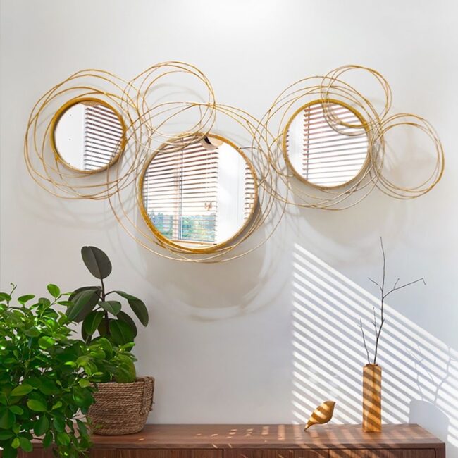 Dynamic Swirls of Gold