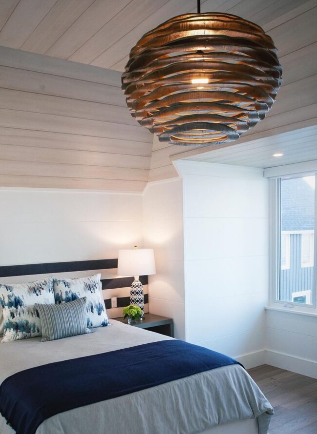 Grand Chandelier with Luxe Accents