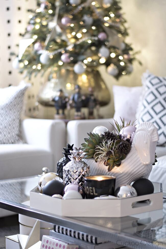 Chic Holiday Décor for Contemporary Celebrations