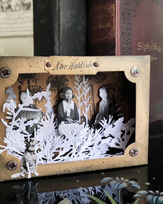 Vintage Family Keepsake Scene