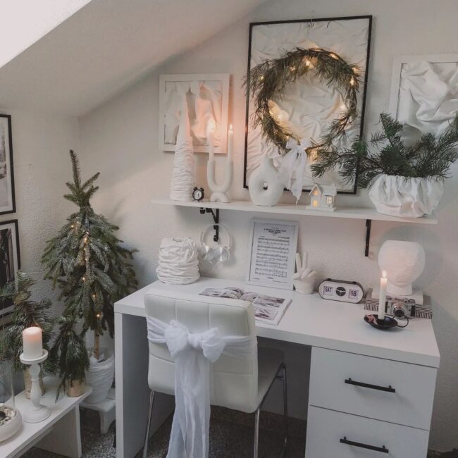 Charming Winter-Themed Workspace Retreat