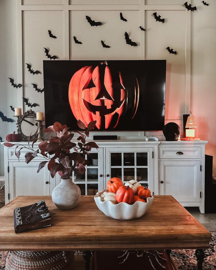 32 Spooky Halloween Living Room Decor Ideas for a Cozy Home Decor Rio